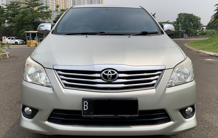 Toyota Kijang Innova G A/T Diesel/Solar 2013 DP Minim