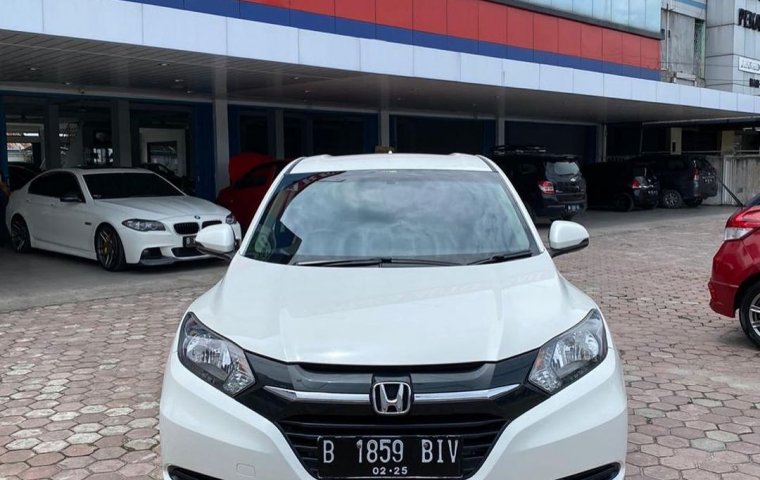 Honda HR-V 1.5L E CVT 2015