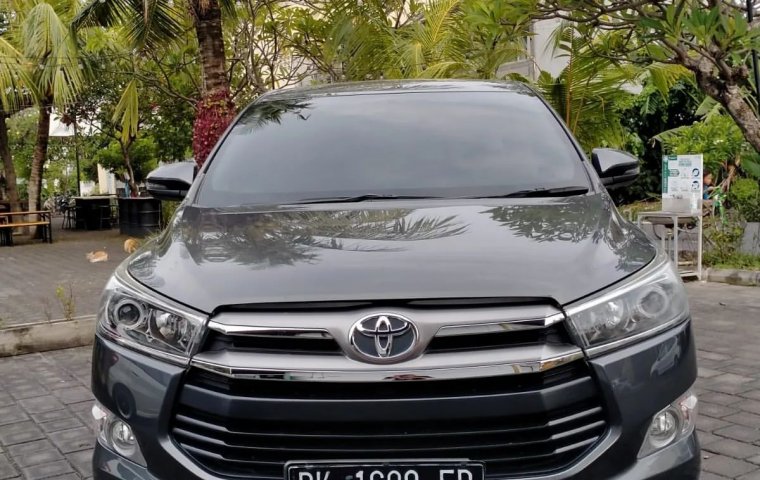 Mobil Bekas Toyota Kijang Innova G A/T Diesel 2018 Hitam