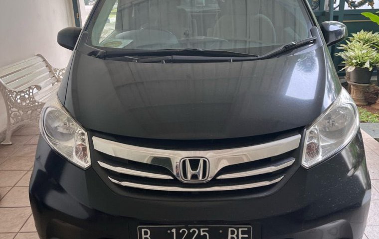 Honda Freed tipe S 1.5 2012 Hitam AT