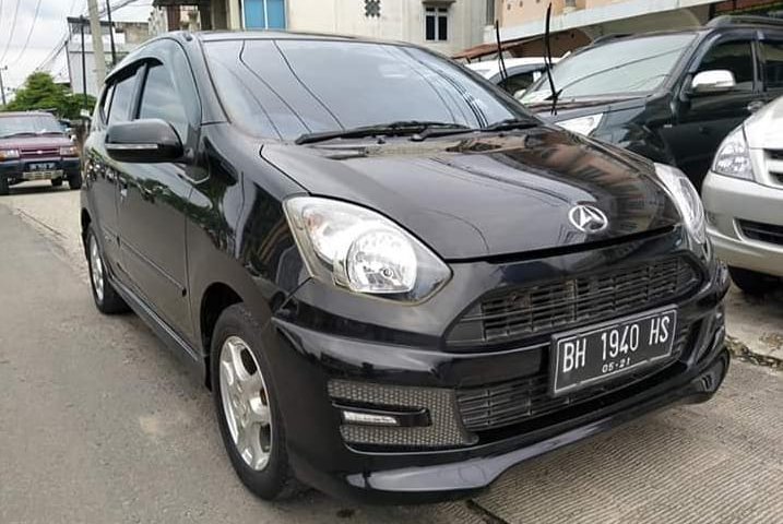 Daihatsu Ayla M Sporty 2016