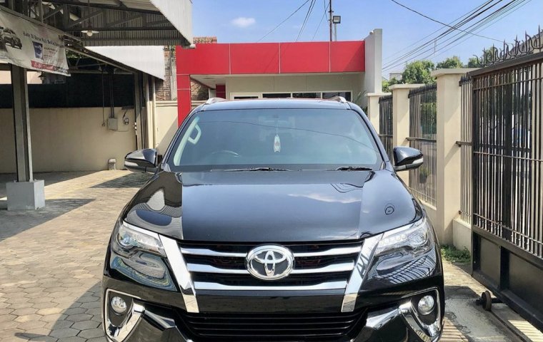 Jual Mobil Bekas. Promo Toyota Fortuner VRZ 2018