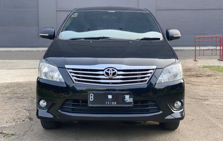 Toyota Kijang Innova G A/T Putih Diesel 2014