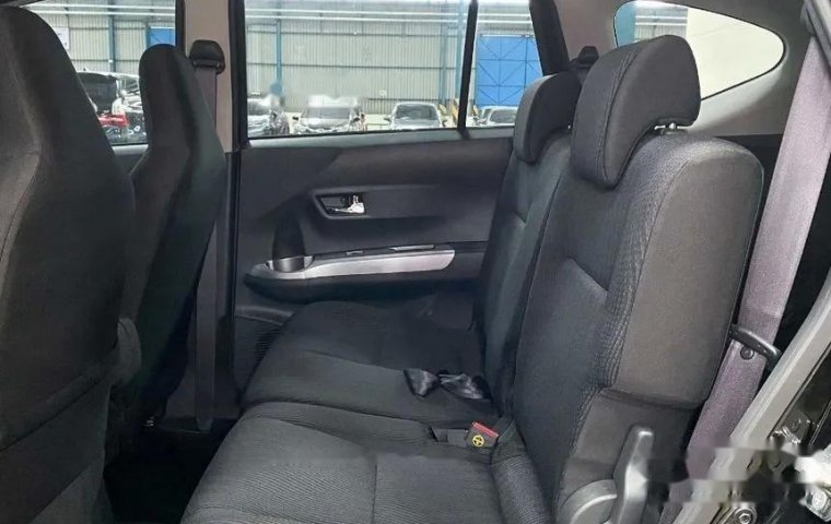 Mobil Daihatsu Sigra 2019 R dijual, Jawa Barat