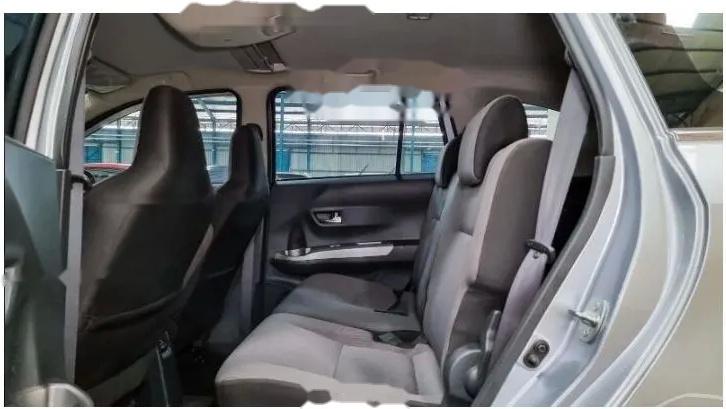 DKI Jakarta, jual mobil Daihatsu Sigra R 2019 dengan harga terjangkau