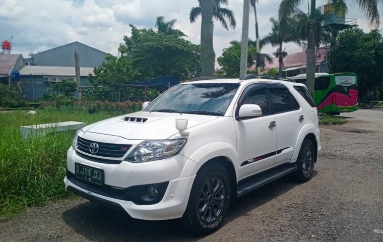 Promo Toyota Fortuner VNT TRD thn 2014