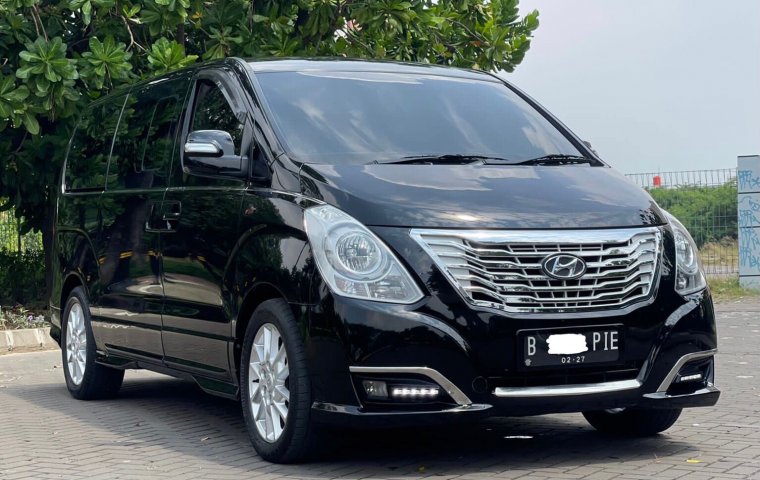 HYUNDAI H1 ROYALE DIESEL AT 2016 HITAM DISKON MOBIL TERBAIK HANYA DI SINI!!!