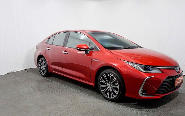 JUAL Toyota Corolla Altis 1.8 Hybrid AT 2019 Merah