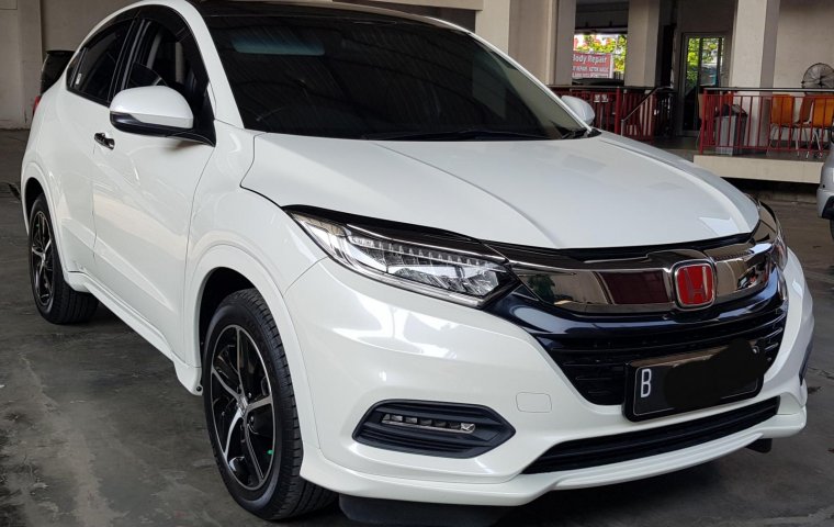 Honda HRV Prestige Facelift A/T ( Matic ) 2018 Putih Km Antik 10rban Mulus Siap Pakai