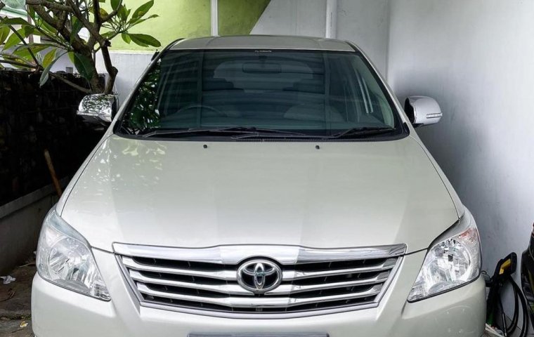 Jual mobil Toyota Kijang Innova 2013 , Bali, Kota Denpasar