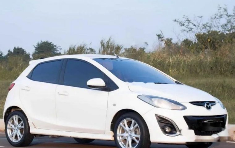 Mobil Mazda 2 2010 Hatchback dijual, Banten