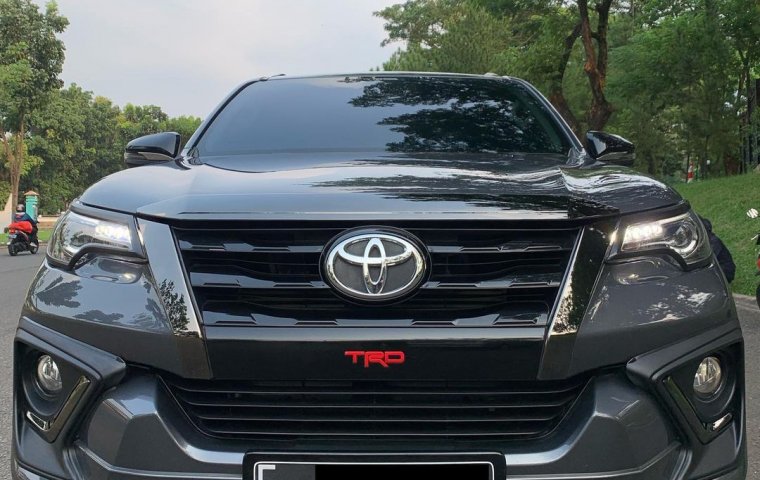 Promo Toyota Fortuner VRZ TRD AT thn 2019