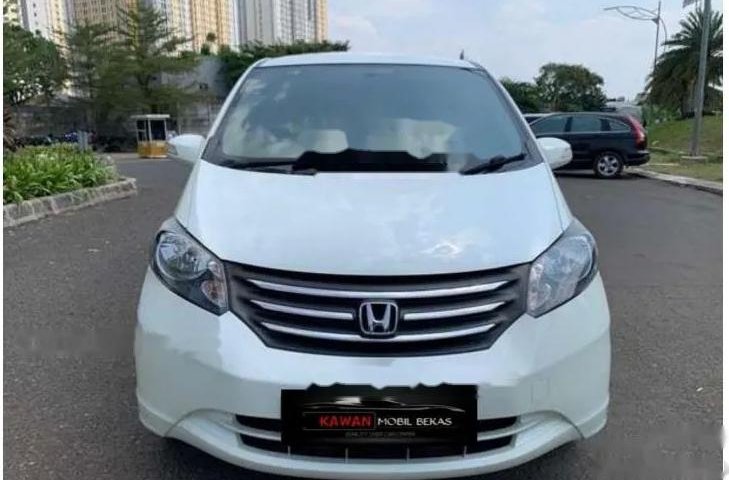 Dijual mobil bekas Honda Freed 1.5, Jawa Barat 