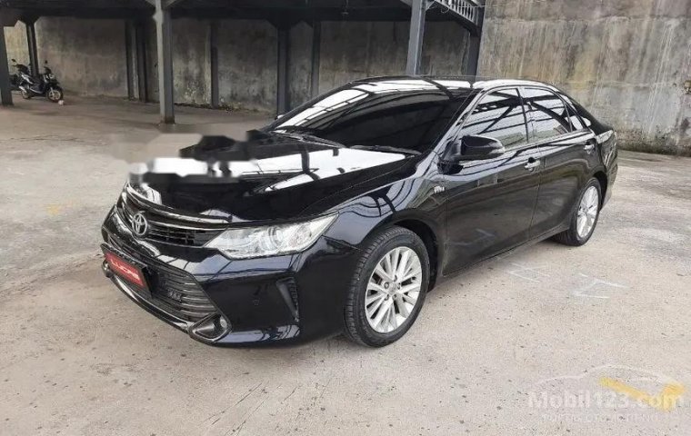 Jual Toyota Camry V 2015 harga murah di DKI Jakarta