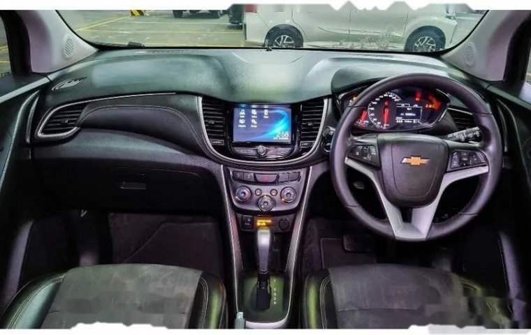 Jual cepat Chevrolet TRAX 2018 di DKI Jakarta