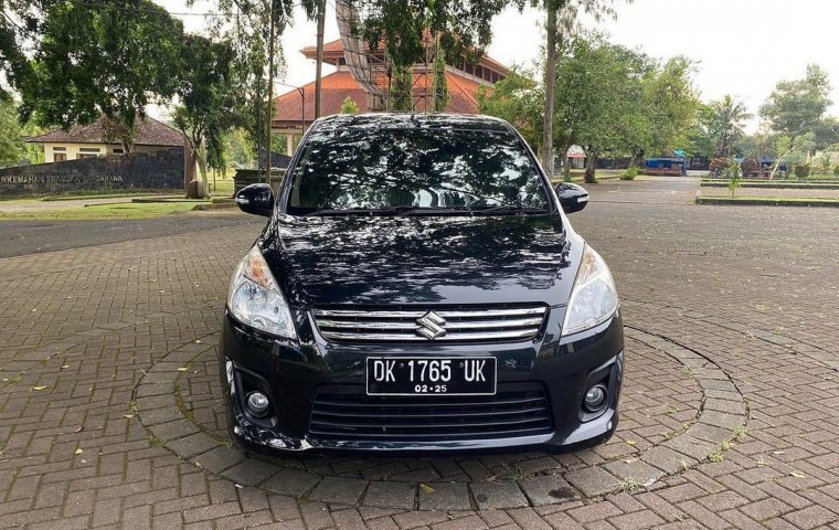 Suzuki Ertiga GX MT Hitam