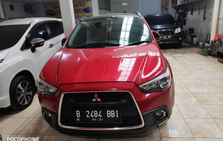 Mitsubishi Outlander 2.4 Automatic 2014 Merah