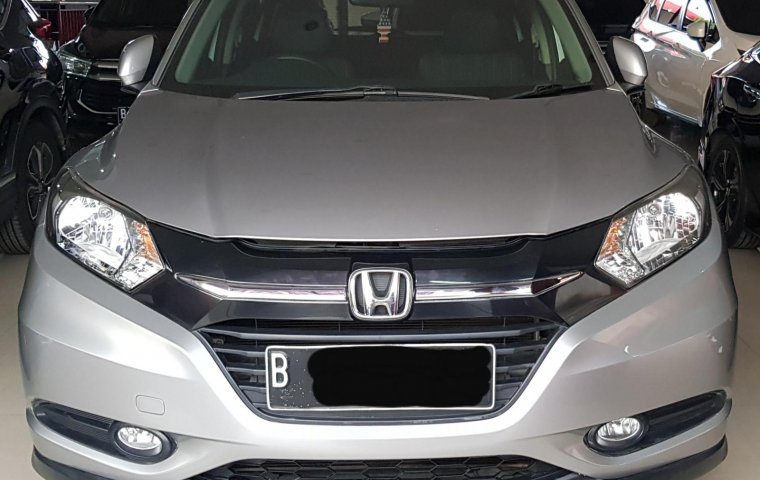 Honda HRV E Matic 2018 Silver Km 59rban Mulus Siap Pakai Good Condition