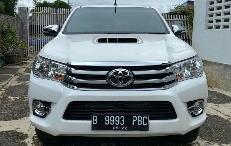 Toyota Hilux G  D Cab 2.4 MT 2017