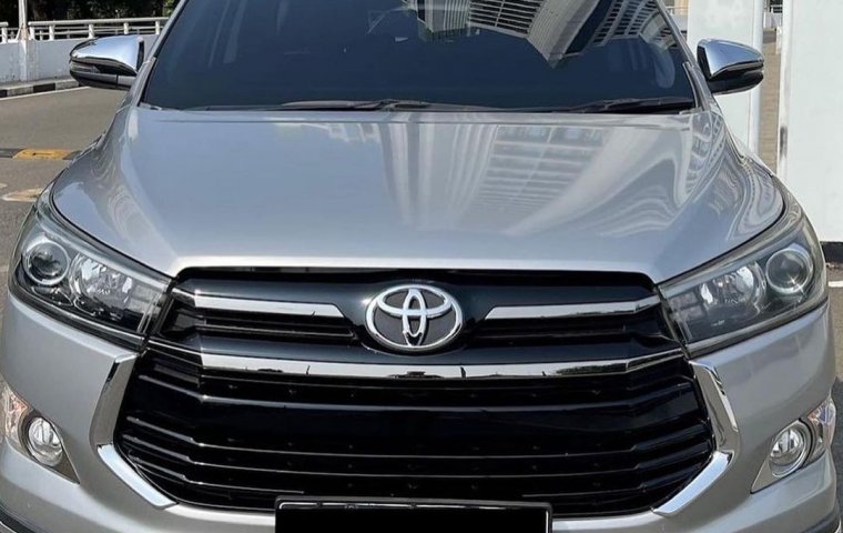 Toyota Kijang Innova venturer 2.0 A/T 2018