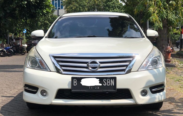 NISSAN TEANA XV AT PUTIH 2013 (ADA DISKON GEDE GEDEAN!!)