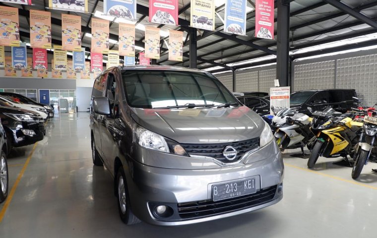 Nissan Evalia XV 2012