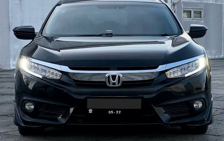 Honda Civic ES Prestige 2017