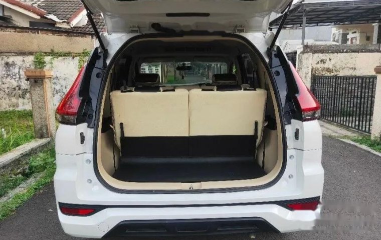 Jawa Barat, Mitsubishi Xpander GLS 2017 kondisi terawat