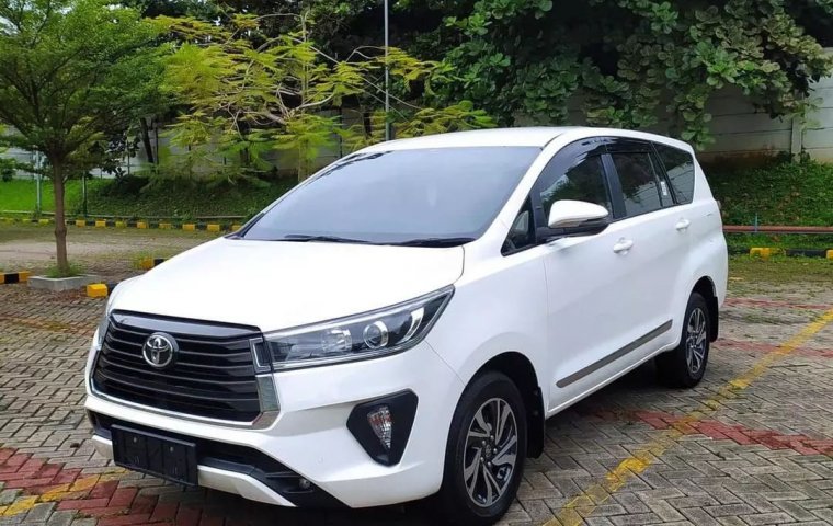 Toyota Kijang Innova V A/T Diesel 2020