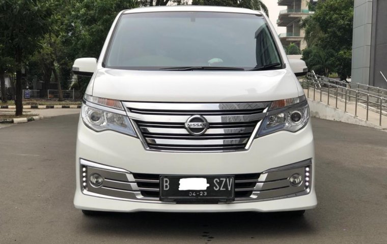 NISSAN SERENA HWS AUTECH AT PUTIH 2017 DISKON SAMPE RATUSAN JUTA RUPIAH!!