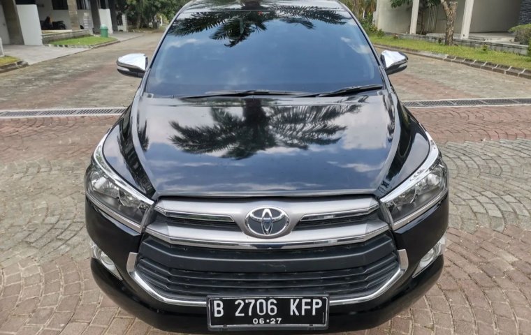 Jual Mobil Bekas Toyota Kijang Innova V 2017