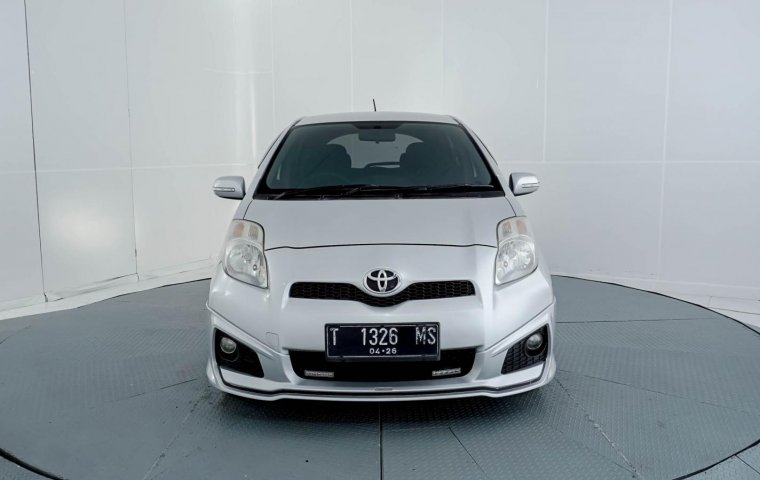 Toyota Yaris E