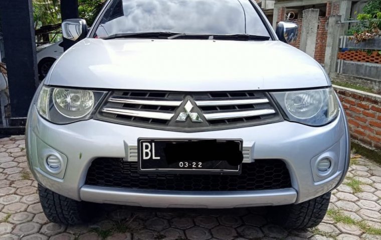 Mitsubishi Triton GLX 4x4 2011