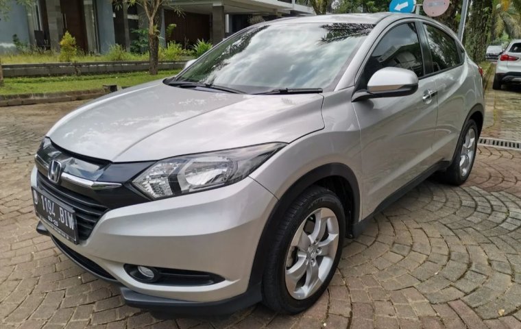 Honda HR-V 1.5L E CVT 2015 Silver