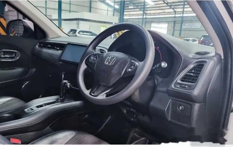 Dijual mobil bekas Honda HR-V E, Banten 