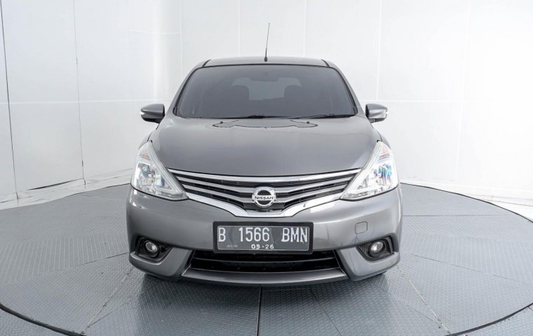 Nissan Grand Livina XV MT