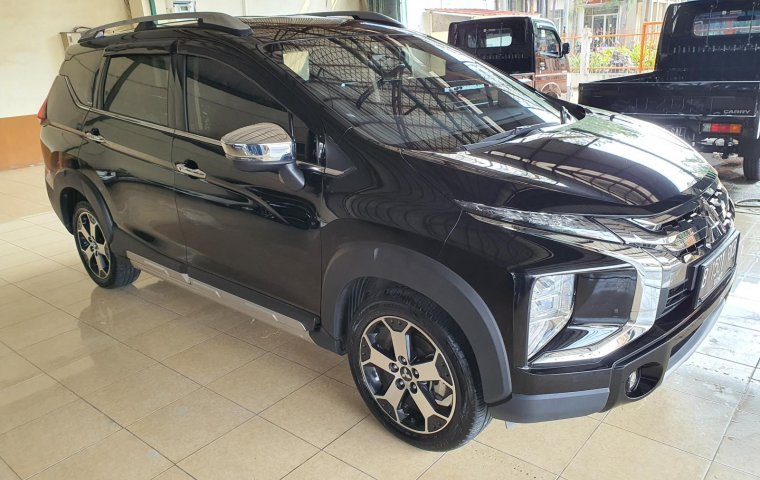 Mitsubishi Xpander Cross AT 2021 Hitam