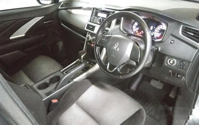 Jual mobil bekas murah Mitsubishi Xpander SPORT 2018 di Jawa Timur