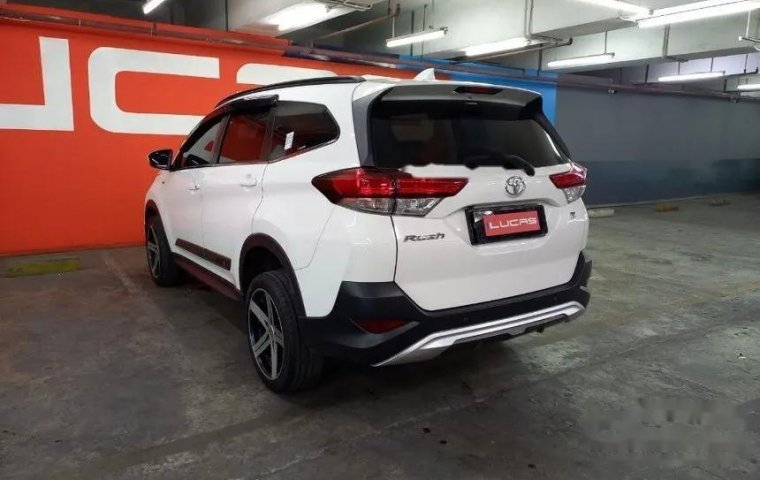 Jual Toyota Rush S 2022 harga murah di DKI Jakarta