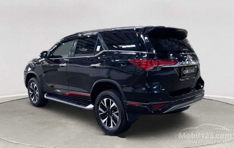 DKI Jakarta, Toyota Fortuner VRZ 2018 kondisi terawat