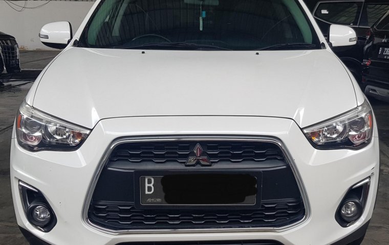 Mitsubishi Outlander PX Panoramic A/T ( Matic ) 2015/ 2016 Putih Km 52rban Mulus Siap Pakai