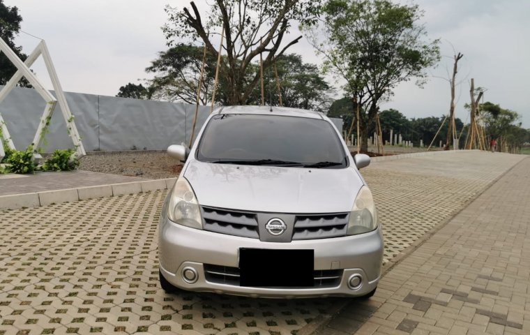 Nissan Grand Livina Ultimate 2009 Silver