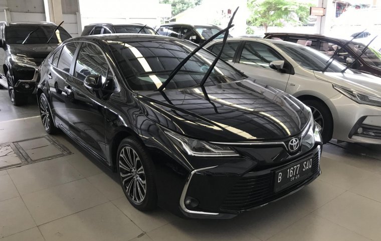 Toyota Corolla Altis 1.8 V AT 2020