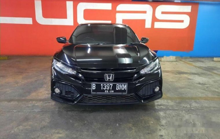 Jual mobil bekas murah Honda Civic 2018 di DKI Jakarta