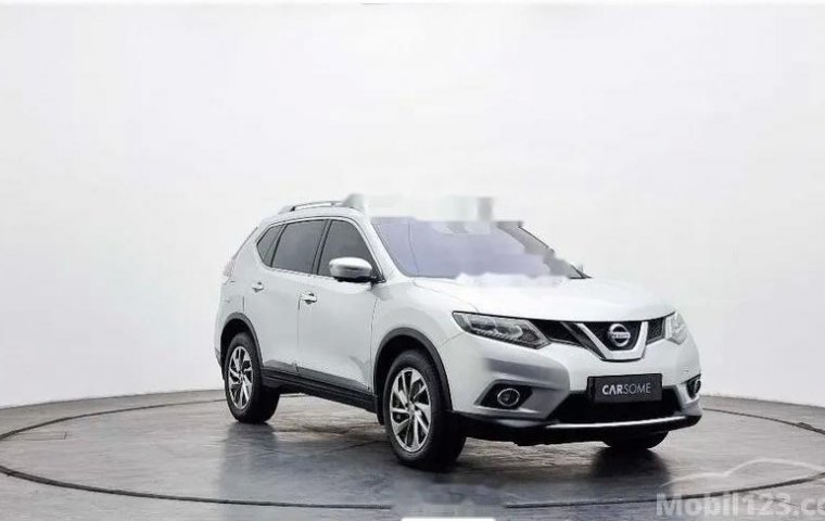 Banten, Nissan X-Trail 2.5 2015 kondisi terawat