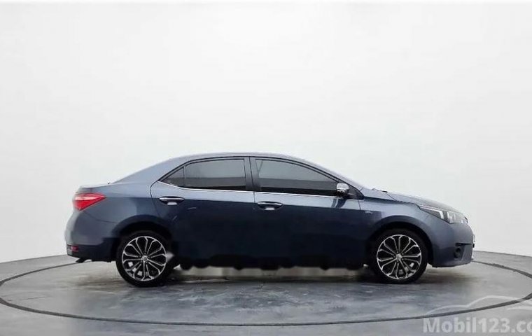 Jual Toyota Corolla Altis V 2015 harga murah di DKI Jakarta