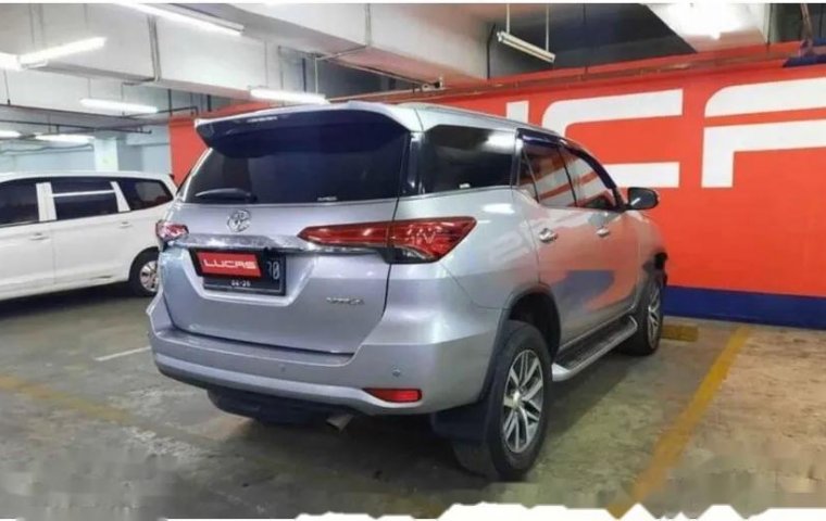 Mobil Toyota Fortuner 2016 VRZ terbaik di DKI Jakarta