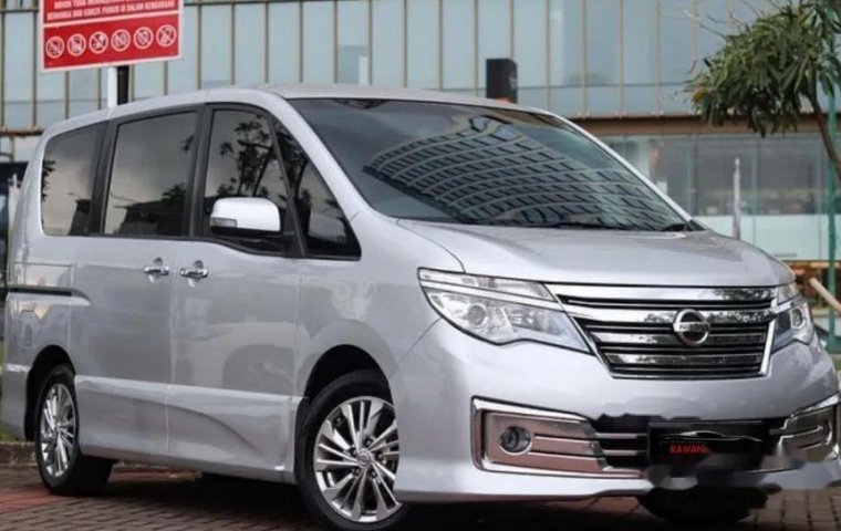 Jual cepat Nissan Serena Highway Star 2015 di Banten