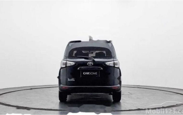 Jual mobil bekas murah Toyota Sienta V 2018 di Jawa Barat