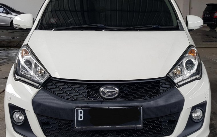 Daihatsu Sirion A/T ( Matic ) 2015 Putih Km 80rban Mulus Siap Pakai Good Condition
